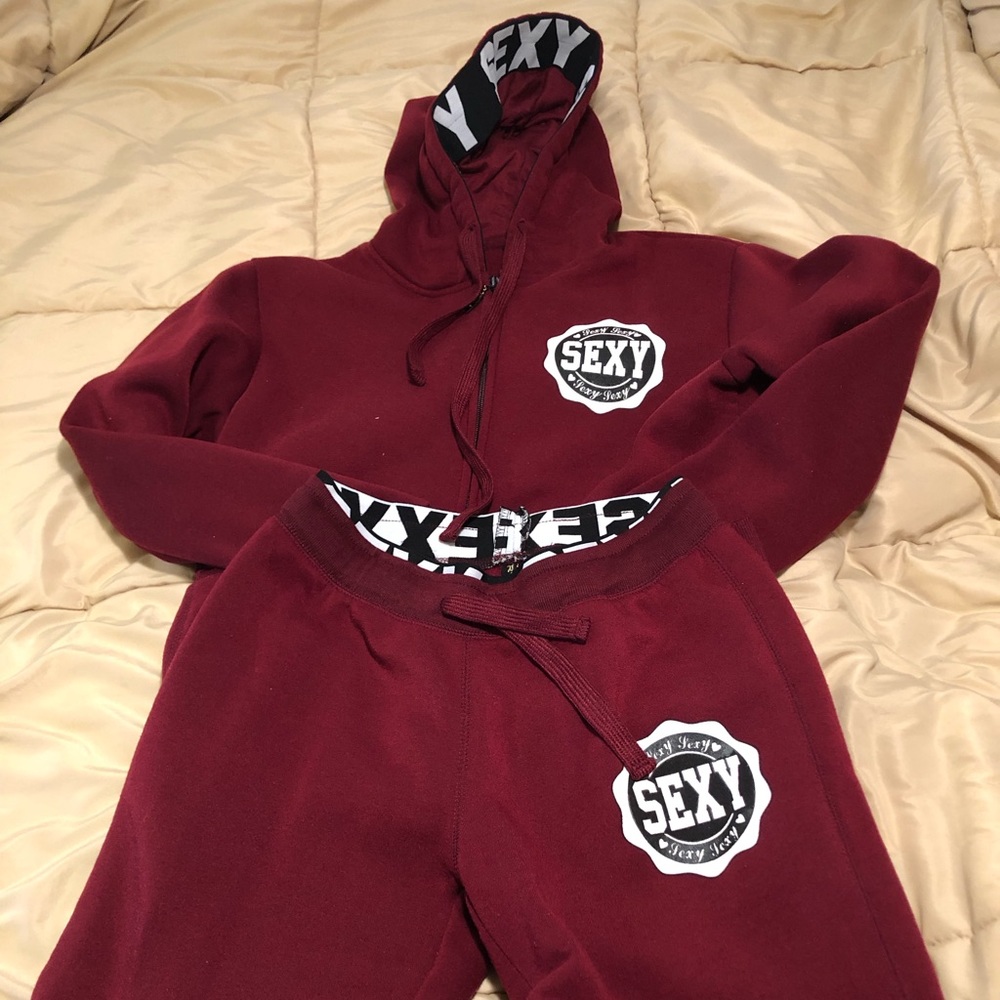 Women’s sweat suit